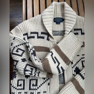 THE ORIGINAL PENDLETON WESTERLEY SWEATER
